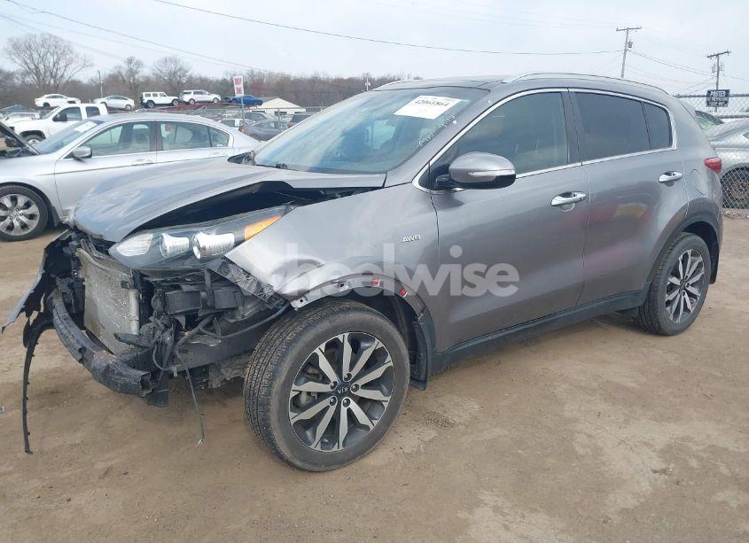 Photo 2 of 2017 Kia Sportage EX (VIN KNDPNCAC7H7269254)