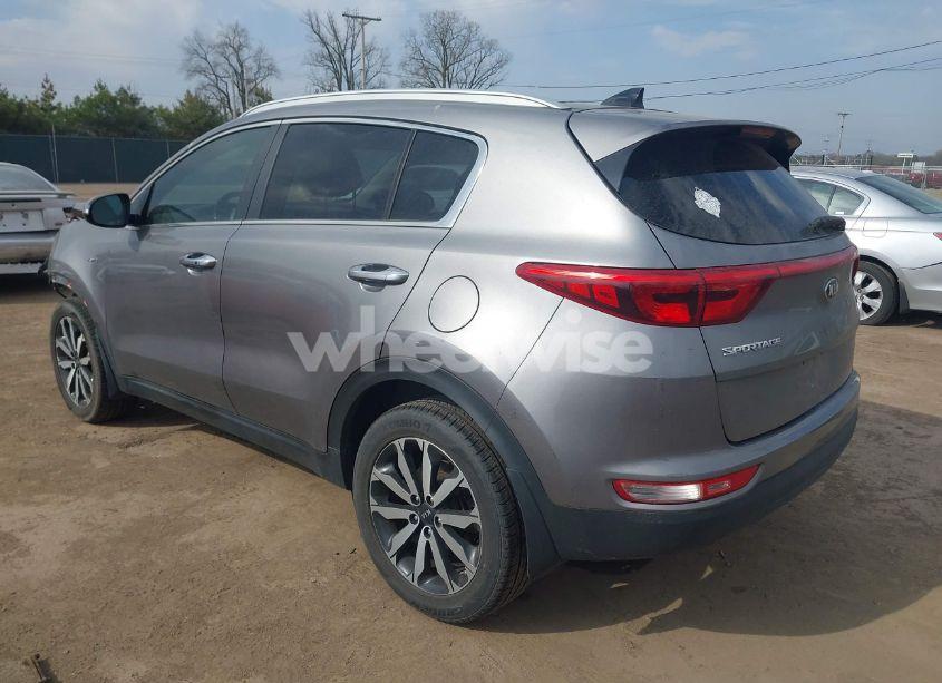 Photo 3 of 2017 Kia Sportage EX (VIN KNDPNCAC7H7269254)