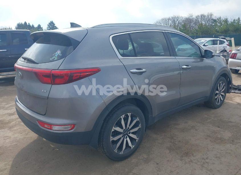 Photo 4 of 2017 Kia Sportage EX (VIN KNDPNCAC7H7269254)