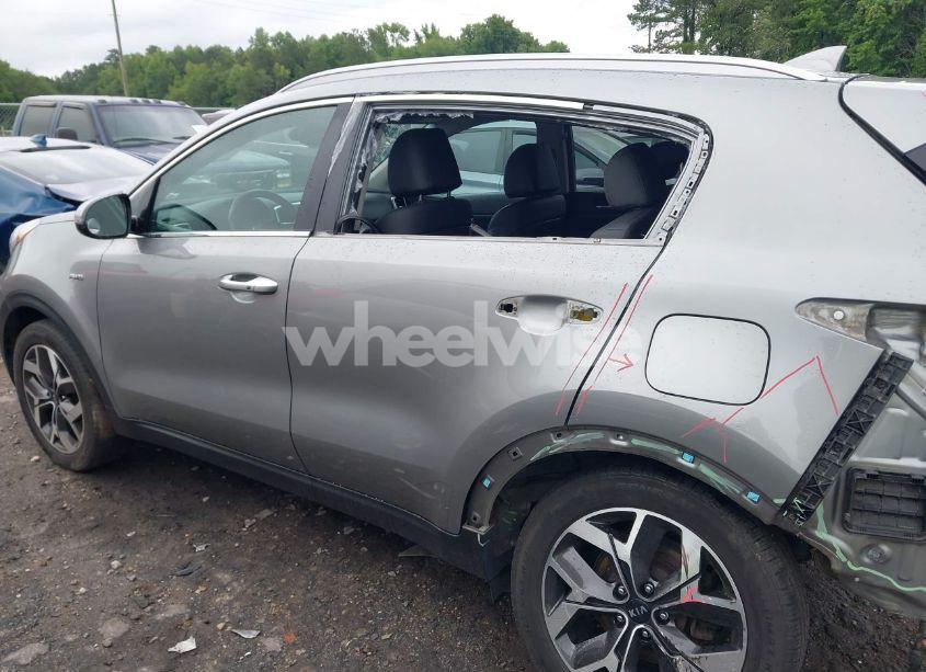 Photo 15 of 2020 Kia Sportage EX (VIN KNDPNCAC8L7754849)