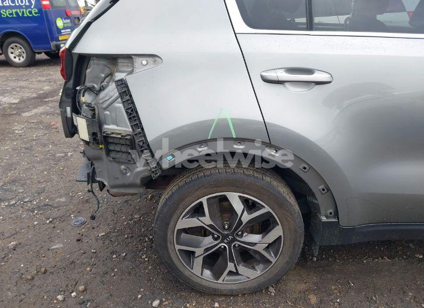 Photo 19 of 2020 Kia Sportage EX (VIN KNDPNCAC8L7754849)