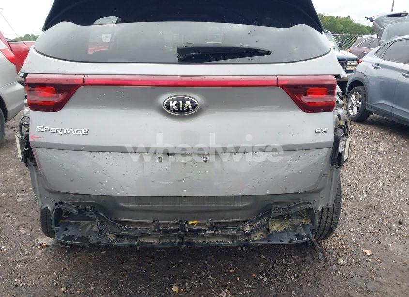 Photo 6 of 2020 Kia Sportage EX (VIN KNDPNCAC8L7754849)
