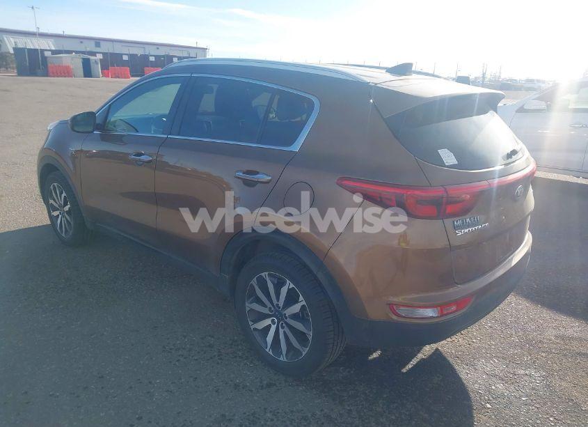 Photo 3 of 2017 Kia Sportage EX (VIN KNDPNCACXH7226186)