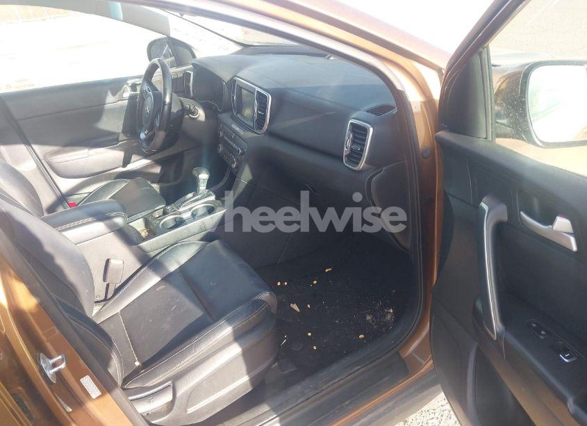 Photo 5 of 2017 Kia Sportage EX (VIN KNDPNCACXH7226186)