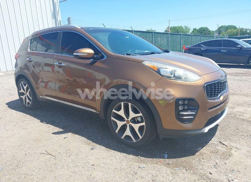 2017 Kia Sportage SX TURBO (VIN KNDPR3A64H7239272) main photo