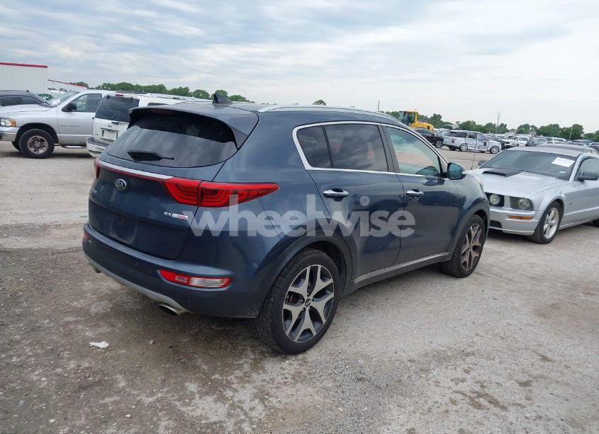 Photo 4 of 2017 Kia Sportage SX TURBO (VIN KNDPR3A66H7176904)