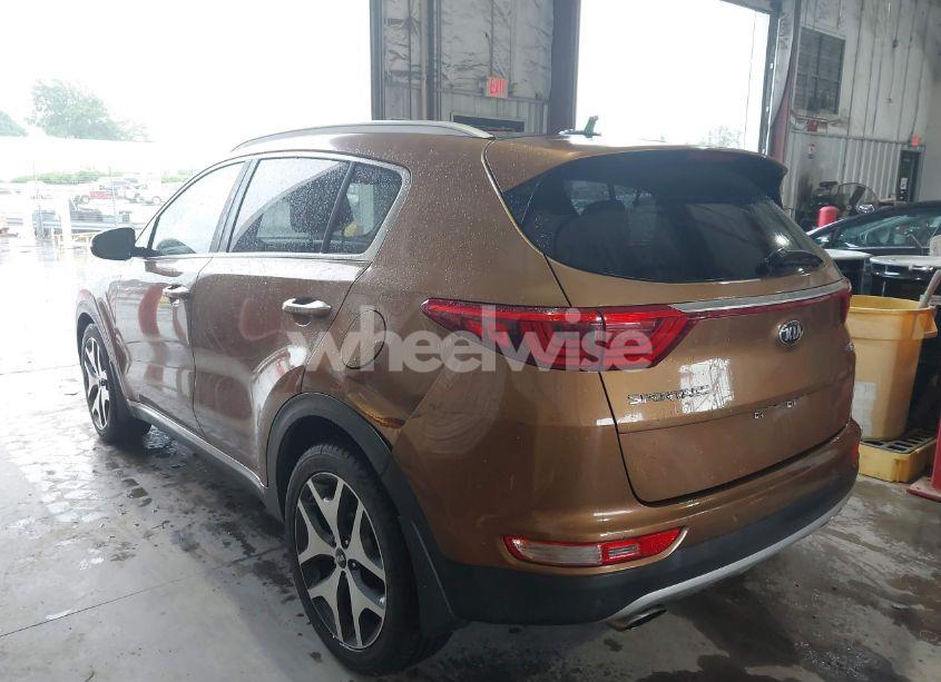 Photo 3 of 2017 Kia Sportage SX TURBO (VIN KNDPR3A6XH7167204)