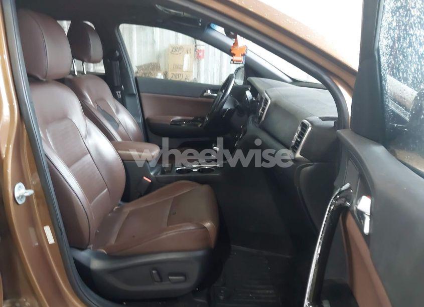 Photo 5 of 2017 Kia Sportage SX TURBO (VIN KNDPR3A6XH7167204)