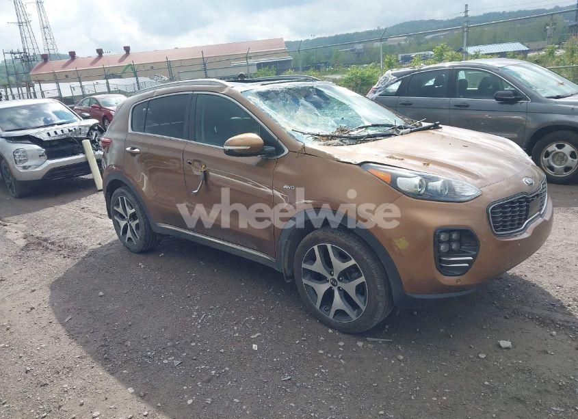 2017 Kia Sportage SX TURBO (VIN KNDPRCA6XH7205434) main photo