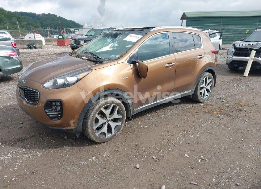 Photo 2 of 2017 Kia Sportage SX TURBO (VIN KNDPRCA6XH7205434)