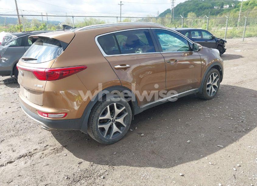 Photo 4 of 2017 Kia Sportage SX TURBO (VIN KNDPRCA6XH7205434)