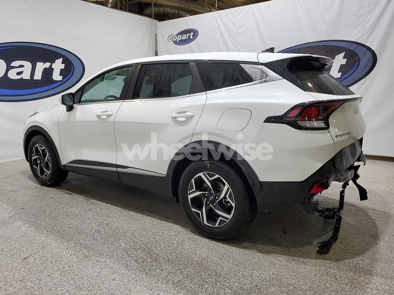 Photo 2 of 2025 KIA SPORTAGE LX (VIN KNDPU3DF1S7386957)