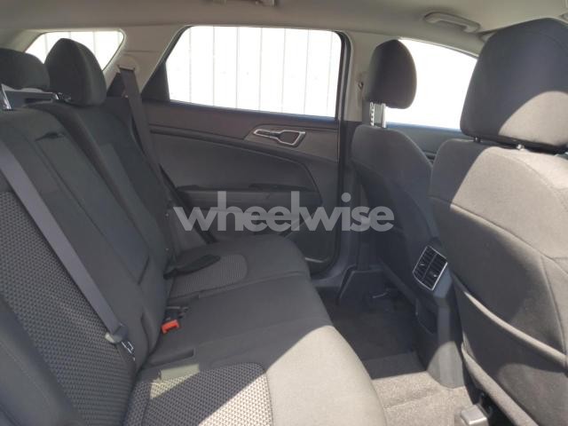 Photo 10 of 2025 KIA SPORTAGE LX (VIN KNDPU3DF4S7394437)