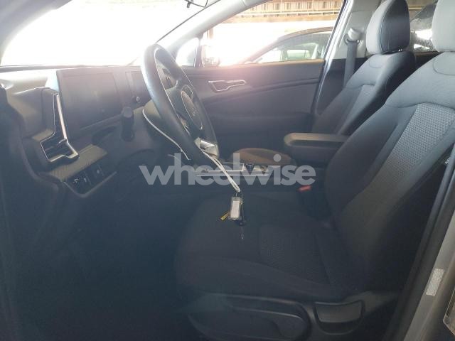 Photo 9 of 2024 KIA SPORTAGE LX (VIN KNDPU3DF6R7303260)