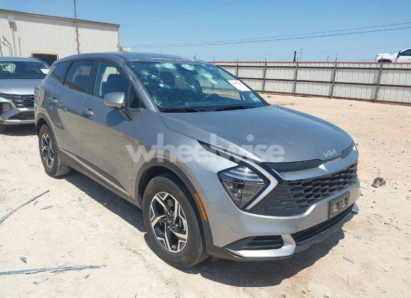 2025 Kia Sportage LX (VIN KNDPU3DF6S7352481) main photo