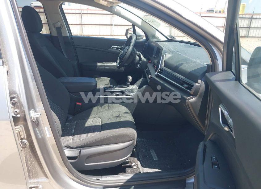Photo 5 of 2025 Kia Sportage LX (VIN KNDPU3DF6S7352481)