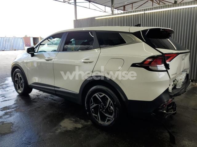 Photo 4 of 2025 KIA SPORTAGE LX (VIN KNDPU3DF6S7358765)