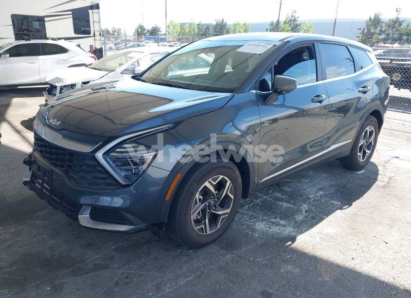 Photo 2 of 2025 Kia Sportage LX (VIN KNDPU3DF7S7347029)