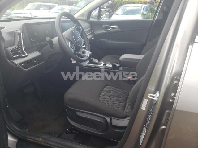 Photo 7 of 2025 KIA SPORTAGE LX (VIN KNDPU3DF7S7377308)