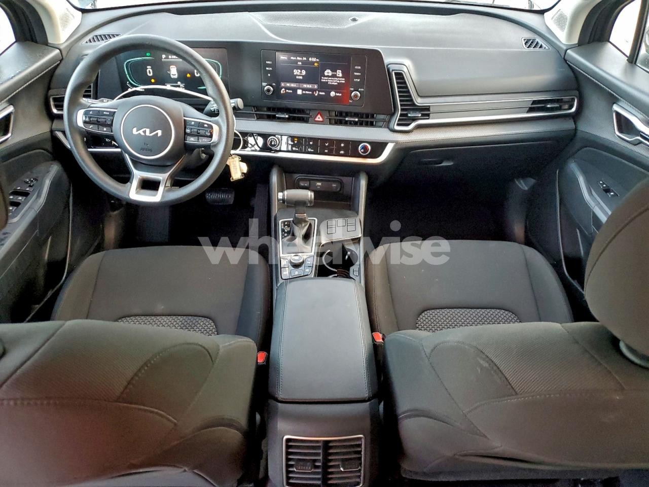 Photo 8 of 2025 KIA SPORTAGE LX (VIN KNDPU3DFXS7343380)