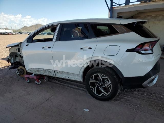 Photo 4 of 2023 KIA SPORTAGE LX (VIN KNDPUCAF0P7080778)