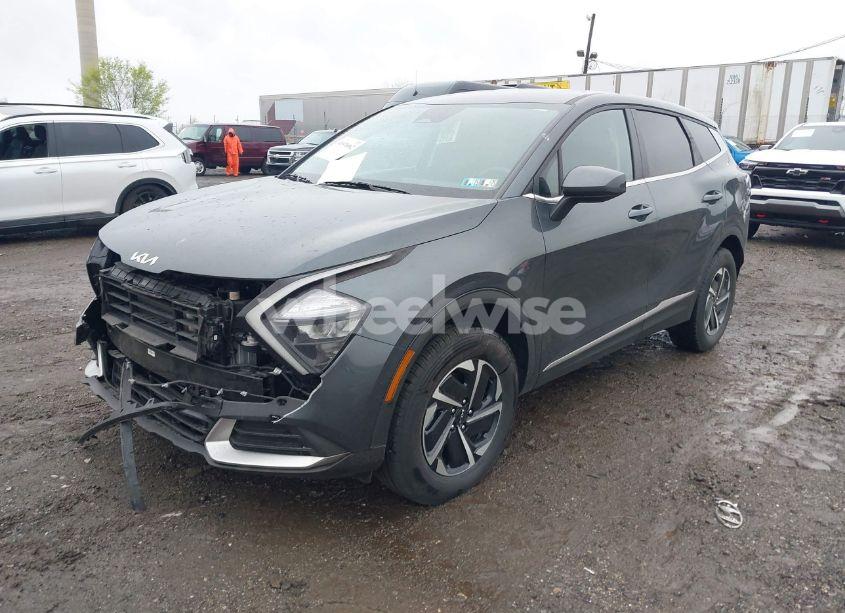 Photo 2 of 2023 Kia Sportage HYBRID LX (VIN KNDPUCAG7P7029562)