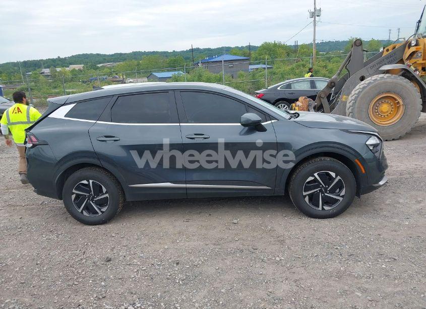 Photo 13 of 2023 Kia Sportage HYBRID LX (VIN KNDPUCAG7P7087123)