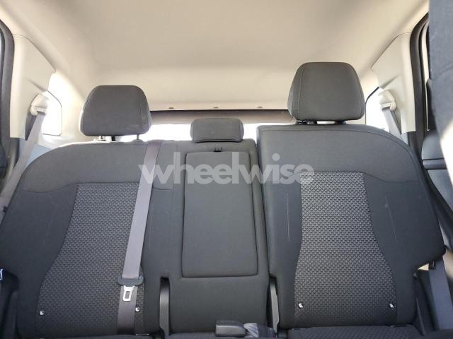 Photo 3 of 2023 KIA SPORTAGE LX (VIN KNDPUCAG7P7093892)