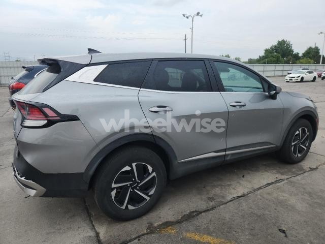 Photo 3 of 2023 KIA SPORTAGE LX (VIN KNDPUCAG8P7059945)