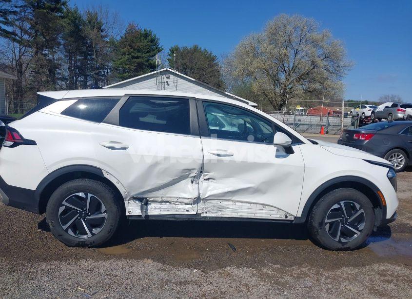 Photo 14 of 2023 Kia Sportage HYBRID LX (VIN KNDPUCAG9P7033662)