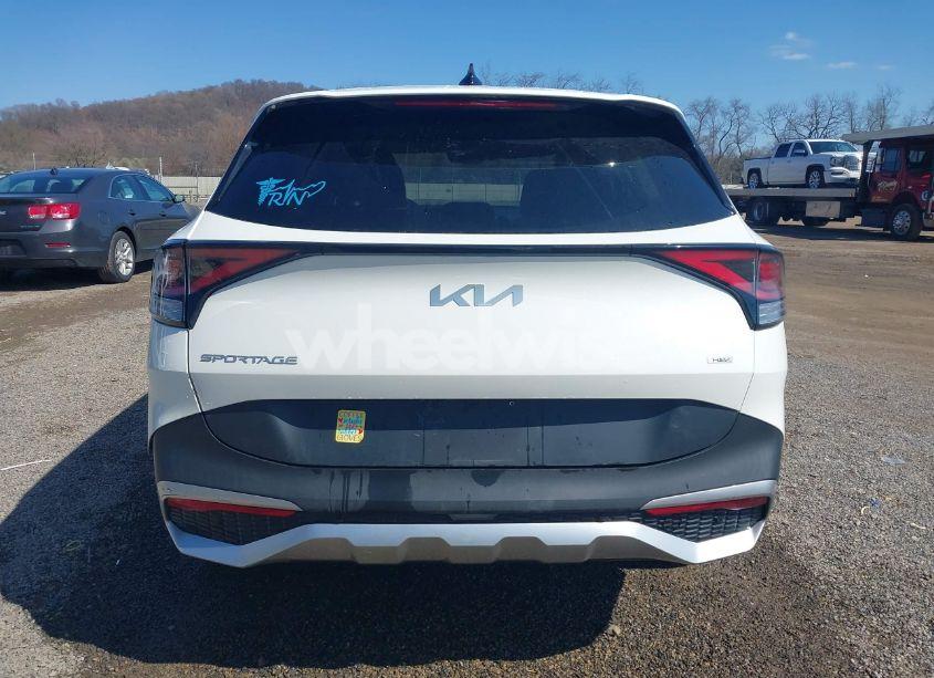 Photo 17 of 2023 Kia Sportage HYBRID LX (VIN KNDPUCAG9P7033662)