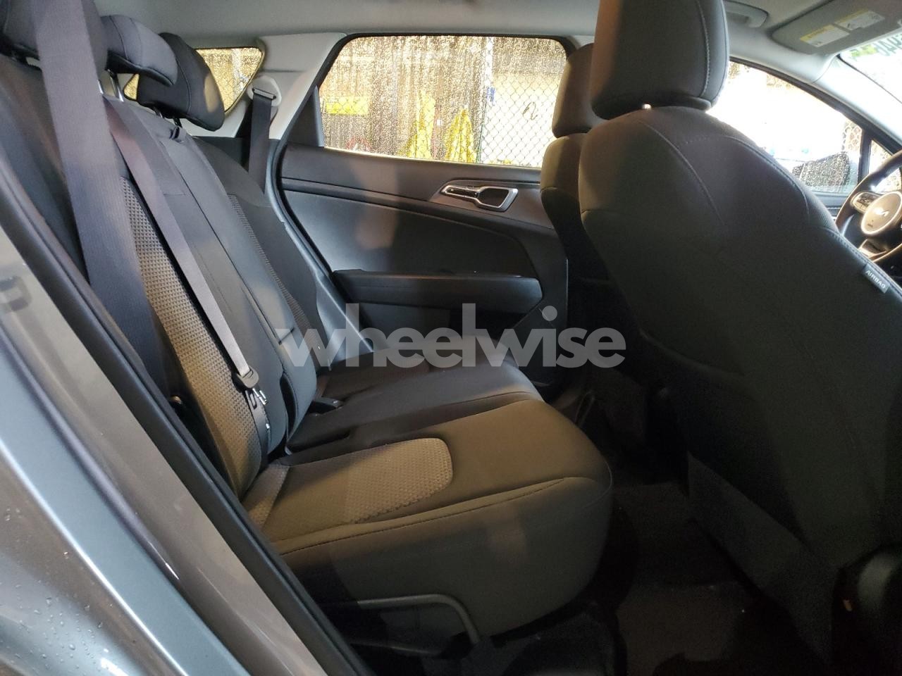 Photo 11 of 2024 KIA SPORTAGE LX (VIN KNDPUCDF3R7315835)