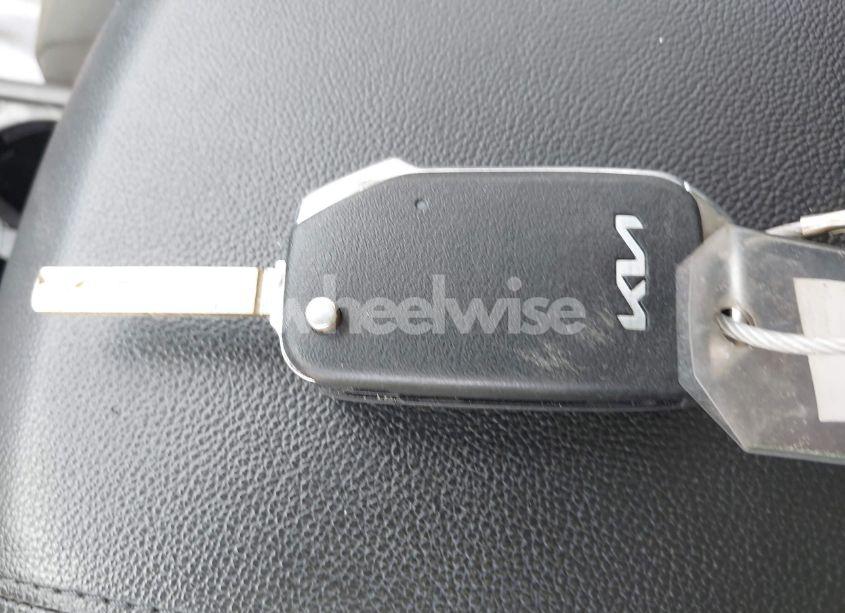 Photo 11 of 2024 Kia Sportage LX (VIN KNDPUCDF6R7283396)