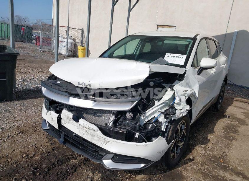 Photo 6 of 2024 Kia Sportage LX (VIN KNDPUCDF8R7319069)