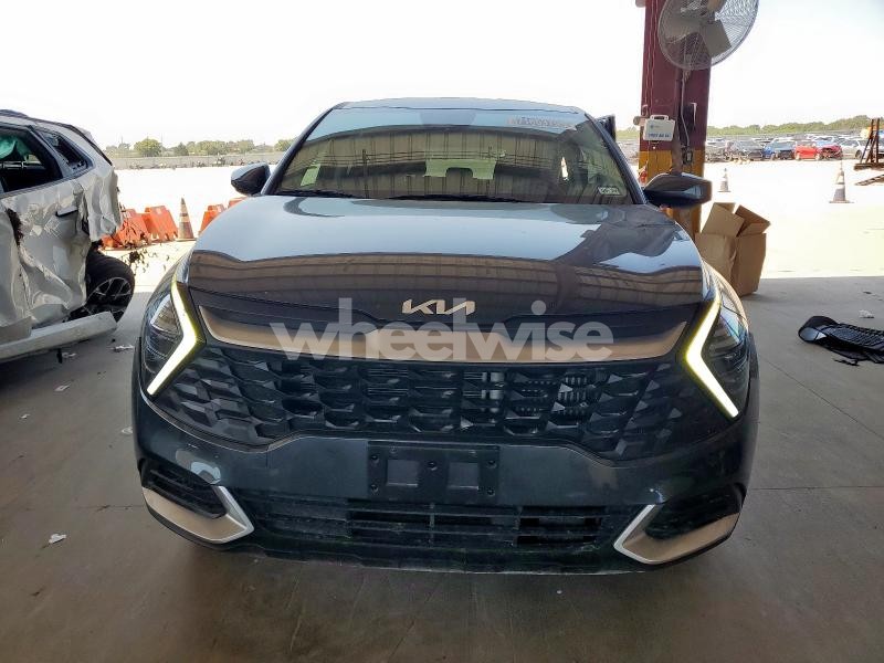 Photo 4 of 2024 KIA SPORTAGE LX (VIN KNDPUCDG3R7143038)