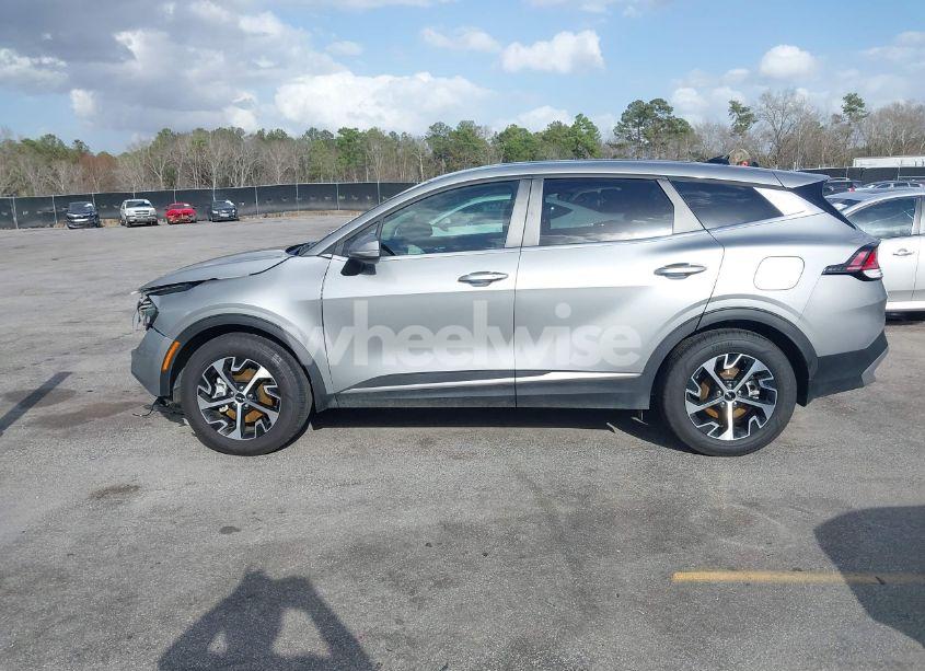 Photo 14 of 2024 Kia Sportage EX (VIN KNDPV3DF4R7269400)