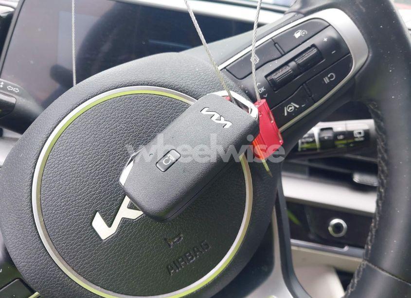 Photo 11 of 2023 Kia Sportage EX (VIN KNDPVCAF7P7105673)