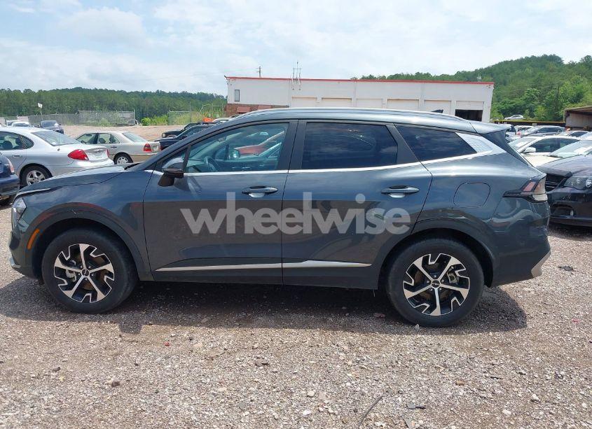 Photo 14 of 2023 Kia Sportage EX (VIN KNDPVCAF7P7105673)