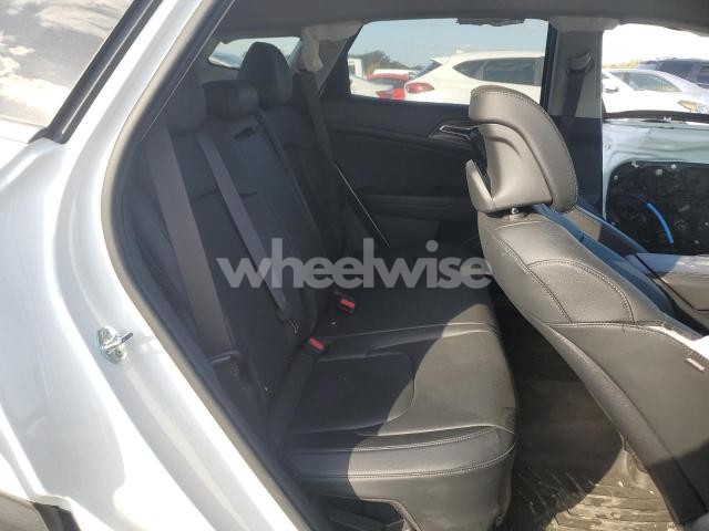 Photo 2 of 2023 KIA SPORTAGE EX (VIN KNDPVCAG4P7076075)