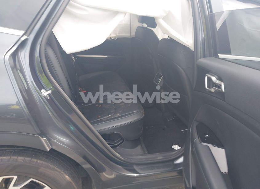 Photo 8 of 2023 Kia Sportage HYBRID EX (VIN KNDPVCAG5P7018914)