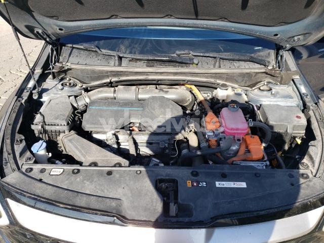 Photo 4 of 2023 KIA SPORTAGE EX (VIN KNDPVCAG7P7013049)