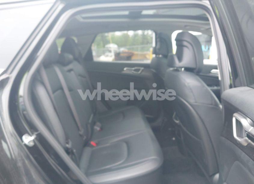 Photo 8 of 2023 Kia Sportage HYBRID EX (VIN KNDPVCAG8P7030958)