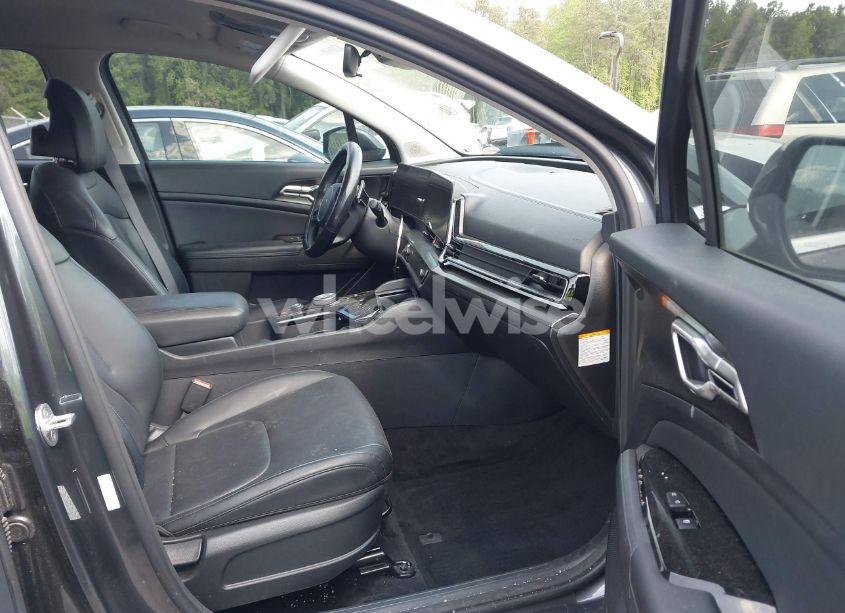 Photo 5 of 2023 Kia Sportage HYBRID EX (VIN KNDPVCAG9P7019306)