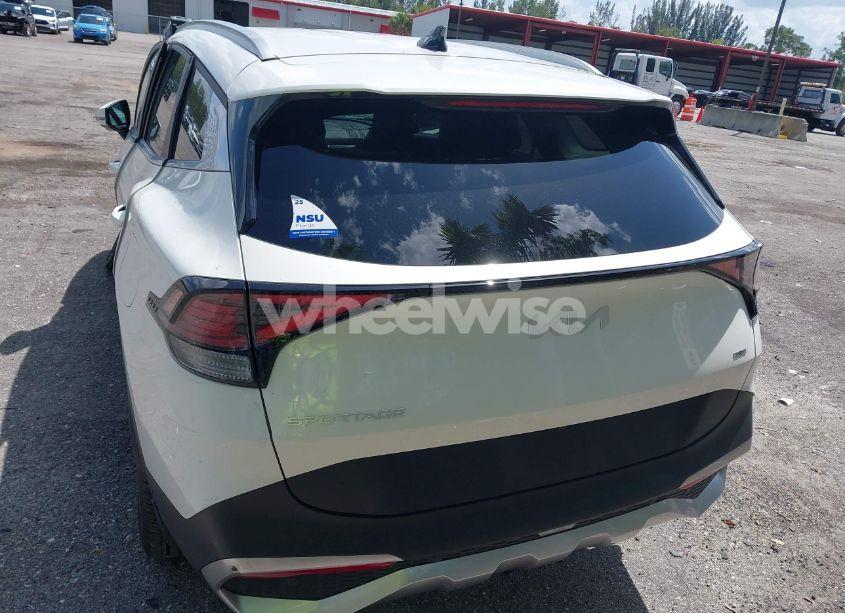Photo 16 of 2023 Kia Sportage HYBRID EX (VIN KNDPVCAG9P7095057)