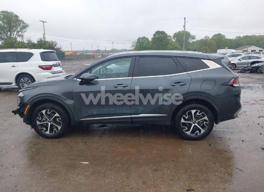 Photo 15 of 2024 Kia Sportage EX (VIN KNDPVCDF0R7216970)