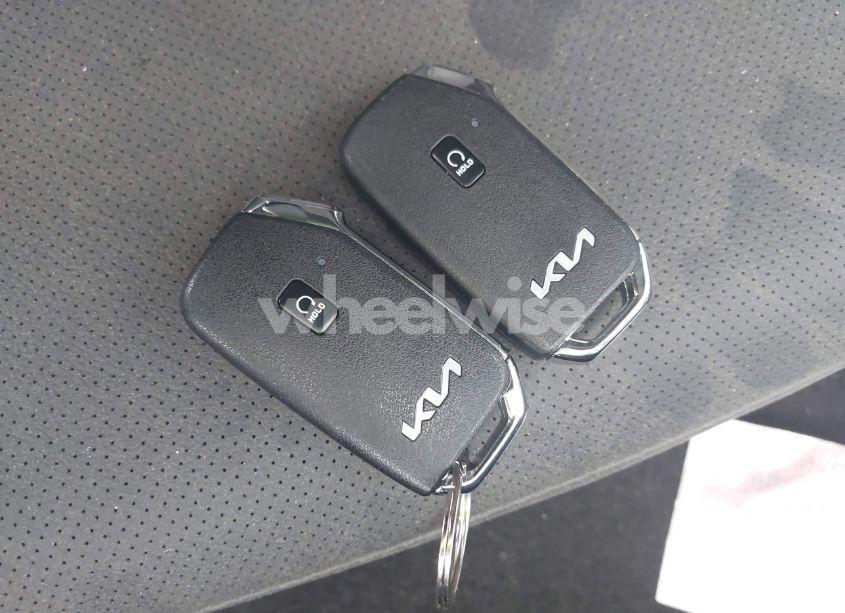 Photo 11 of 2024 Kia Sportage EX (VIN KNDPVCDF8R7268086)