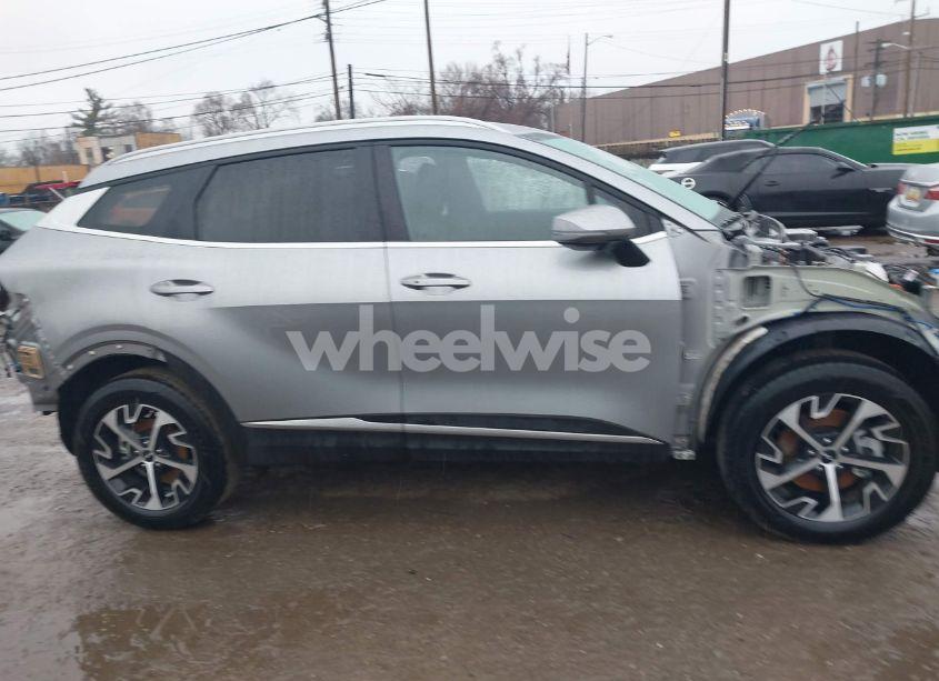 Photo 13 of 2024 Kia Sportage EX (VIN KNDPVCDF8R7268086)