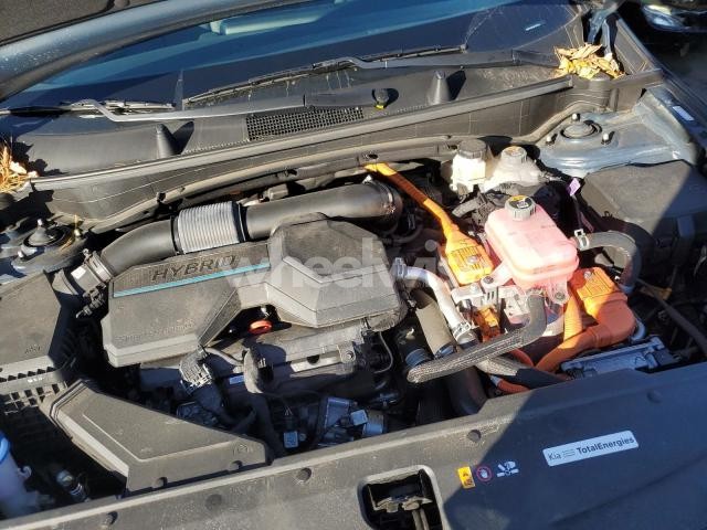 Photo 5 of 2024 KIA SPORTAGE EX (VIN KNDPVCDG1R7123738)