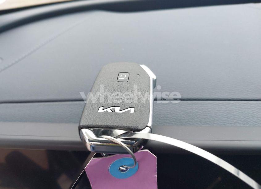 Photo 11 of 2024 Kia Sportage HYBRID EX (VIN KNDPVCDG1R7134514)