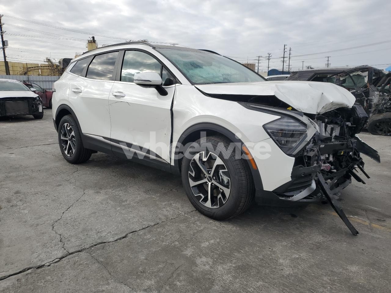 Photo 4 of 2025 KIA SPORTAGE EX (VIN KNDPVCDG3S7217903)